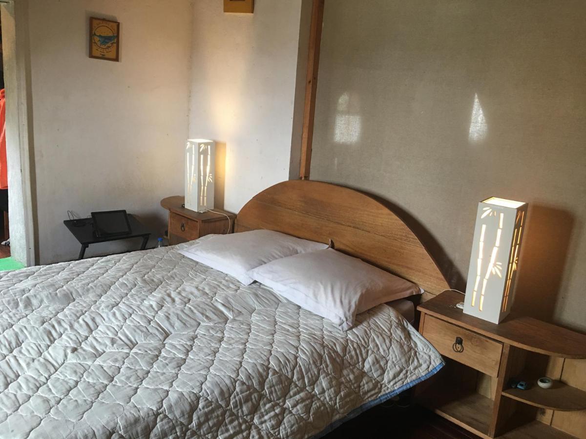 Le Fumoir Guest House Chambre Double Antananarivo Eksteriør billede